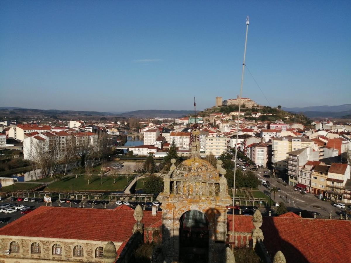 Apartamento Lemavos Monforte De Lemos Eksteriør billede
