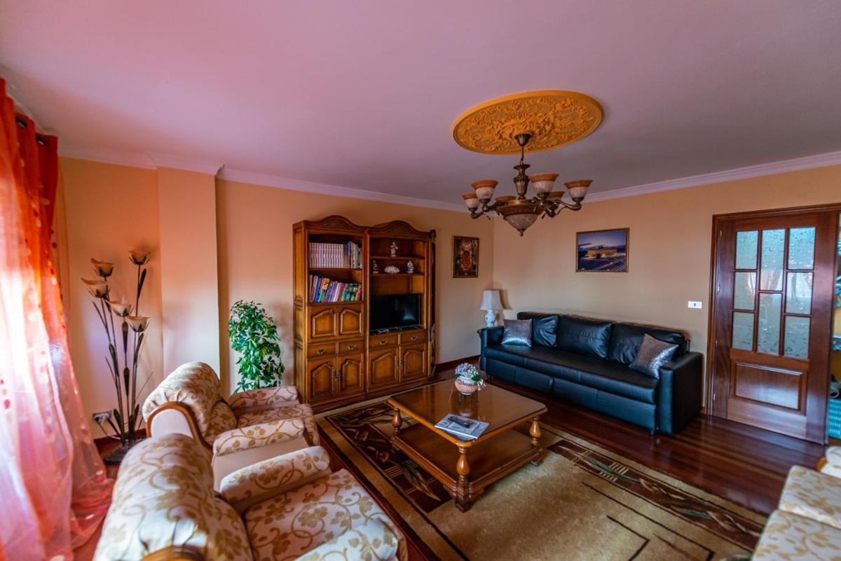Apartamento Lemavos Monforte De Lemos Eksteriør billede